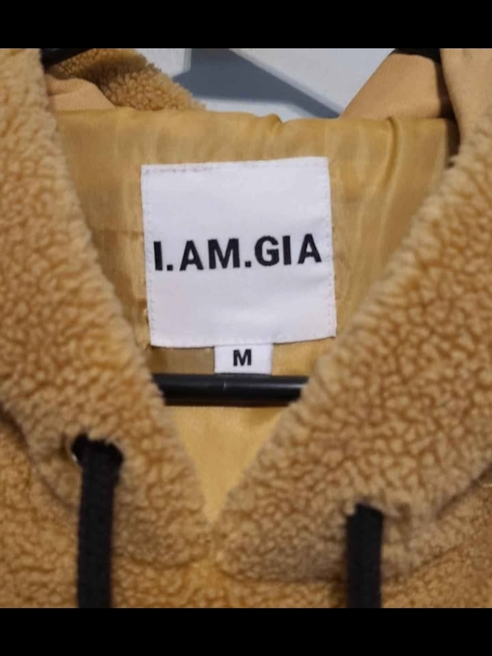 I.AM.GIA Sherpa Hoodie in Camel with Black Drawstrings Size Medium - Picture 2 of 3